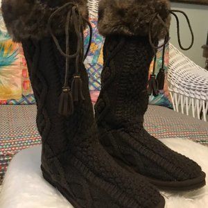 LL Bean Sweater Booties - Women's Size 8 Med